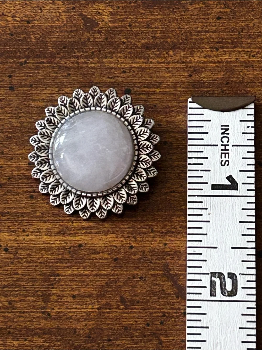 Round Rose Quartz Flower Antique Silver Tone Leaf Brooch Pin